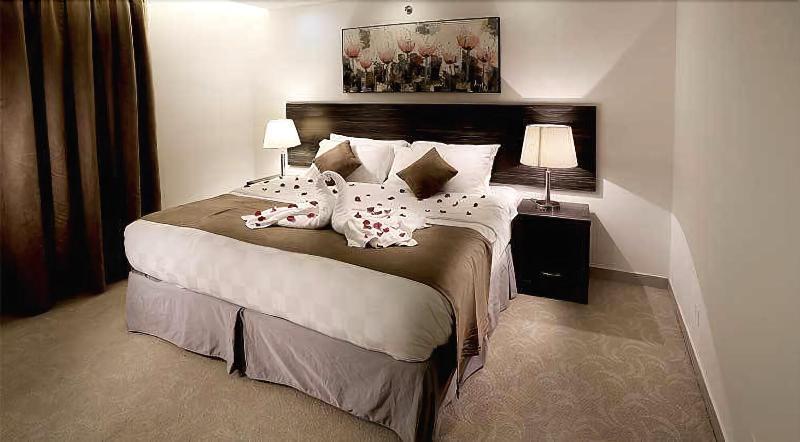 Grand Lily Hotel Suites Al-Hofuf Ngoại thất bức ảnh