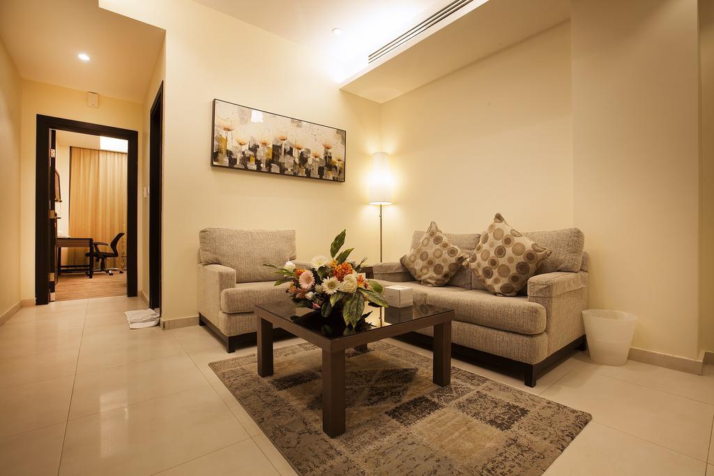 Grand Lily Hotel Suites Al-Hofuf Ngoại thất bức ảnh
