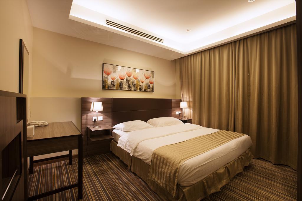 Grand Lily Hotel Suites Al-Hofuf Ngoại thất bức ảnh