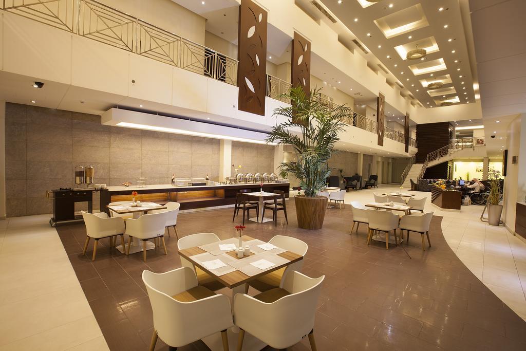 Grand Lily Hotel Suites Al-Hofuf Ngoại thất bức ảnh