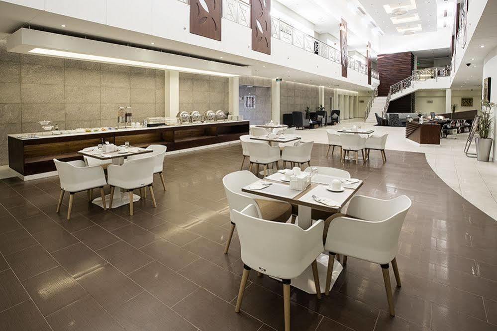 Grand Lily Hotel Suites Al-Hofuf Ngoại thất bức ảnh
